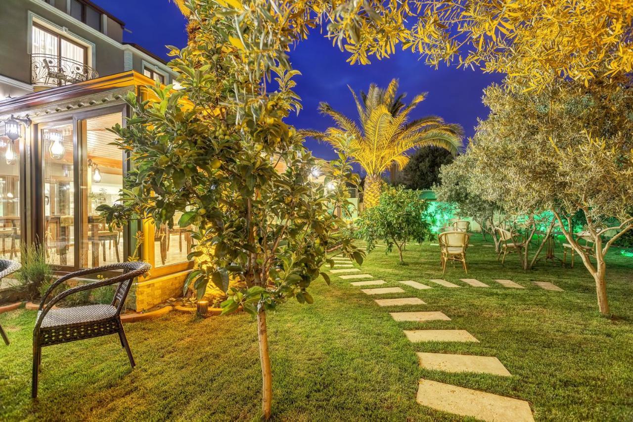 Cunda Oezerbey Konagi (Adults Only) Hotel Ayvalik Bagian luar foto