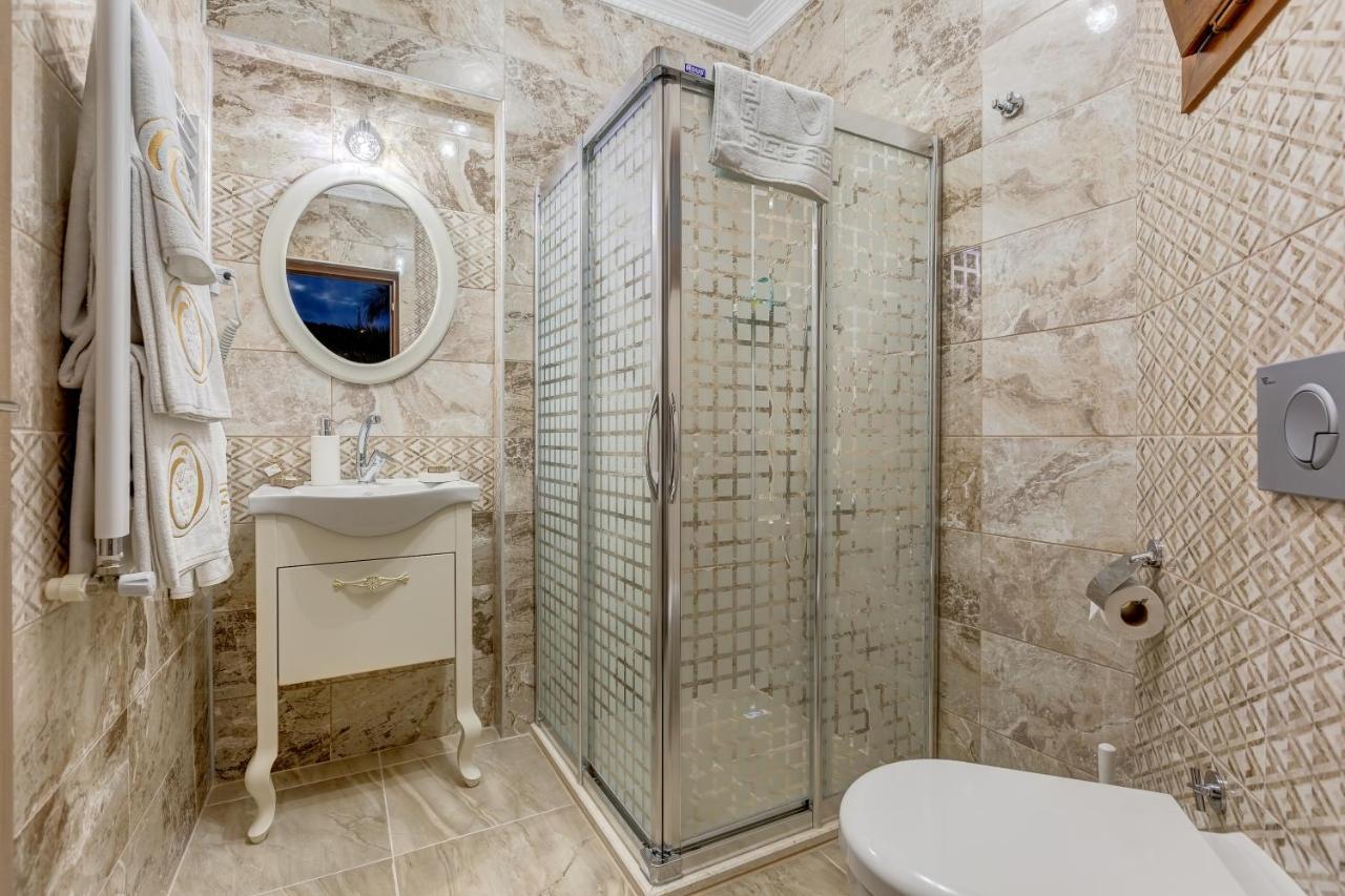 Cunda Oezerbey Konagi (Adults Only) Hotel Ayvalik Bagian luar foto