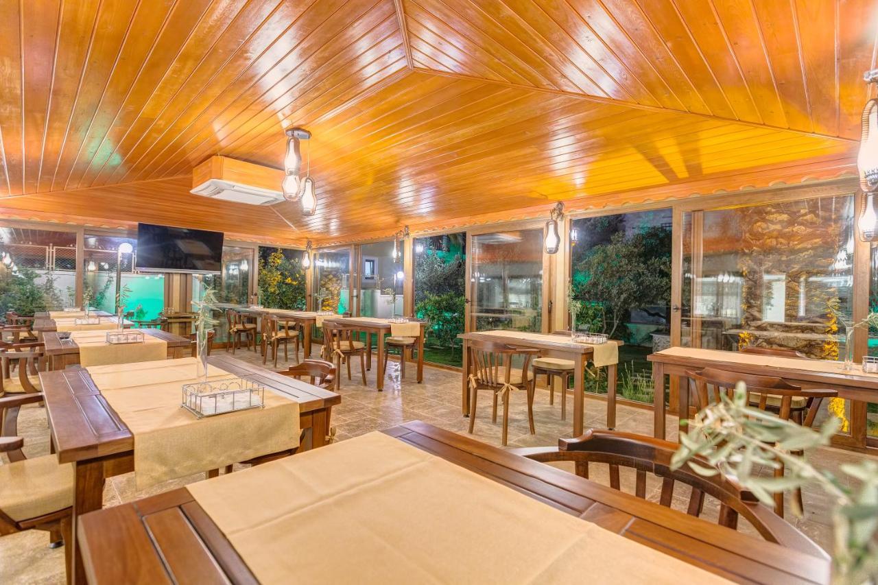 Cunda Oezerbey Konagi (Adults Only) Hotel Ayvalik Bagian luar foto